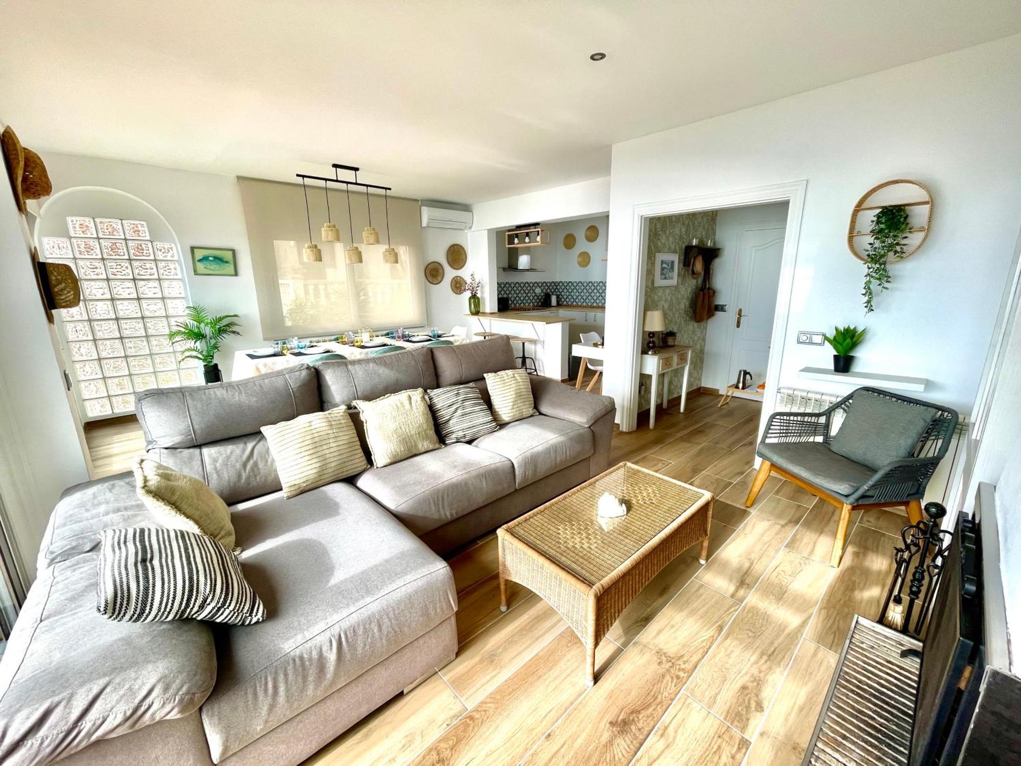 Seahomes Vacations, La Casa Blue Mediterranean Lifestyle Blanes Kültér fotó